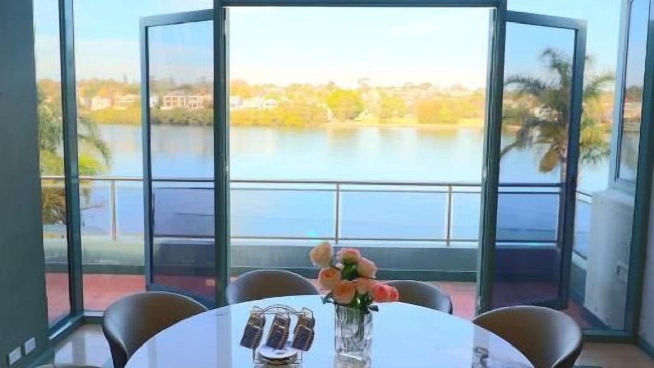 Photo of Others in Chiswick