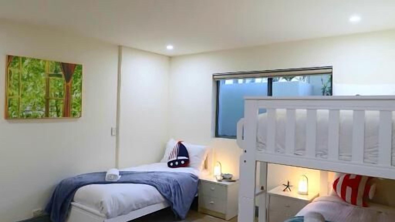 Photo of Others in Chiswick