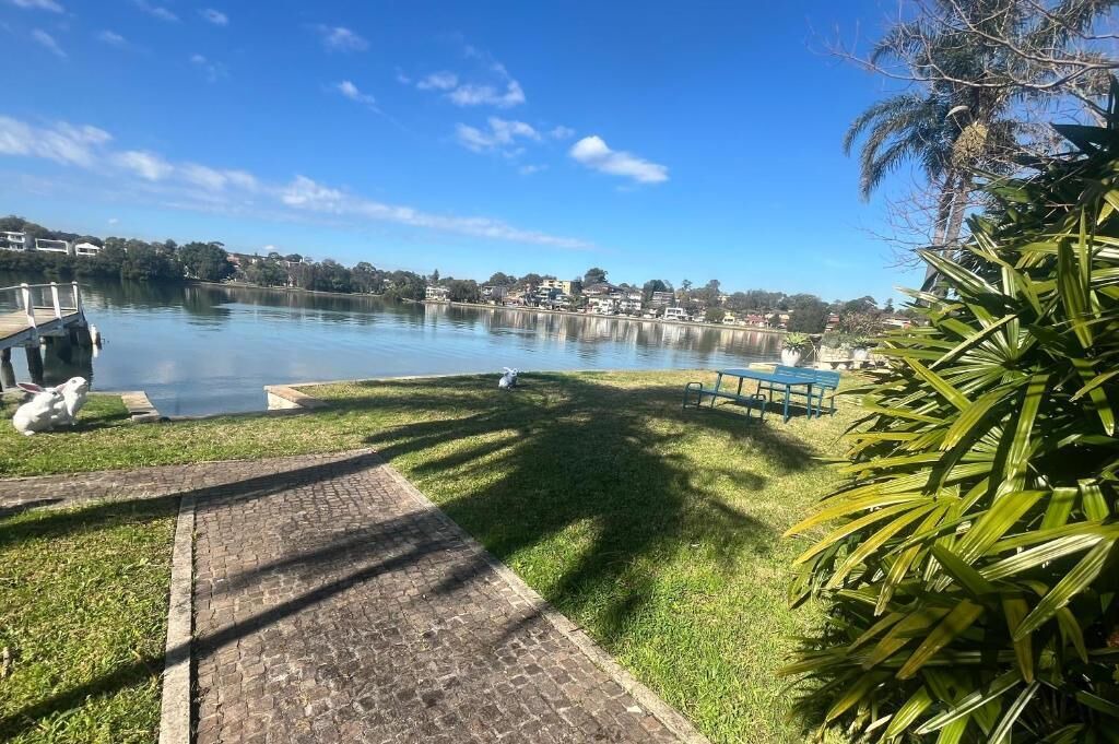 Photo of Others in Chiswick