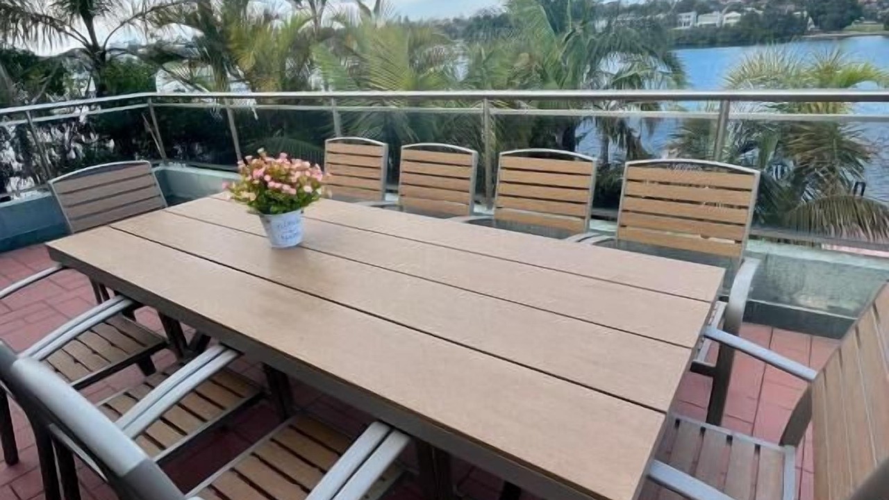 Photo of Others in Chiswick