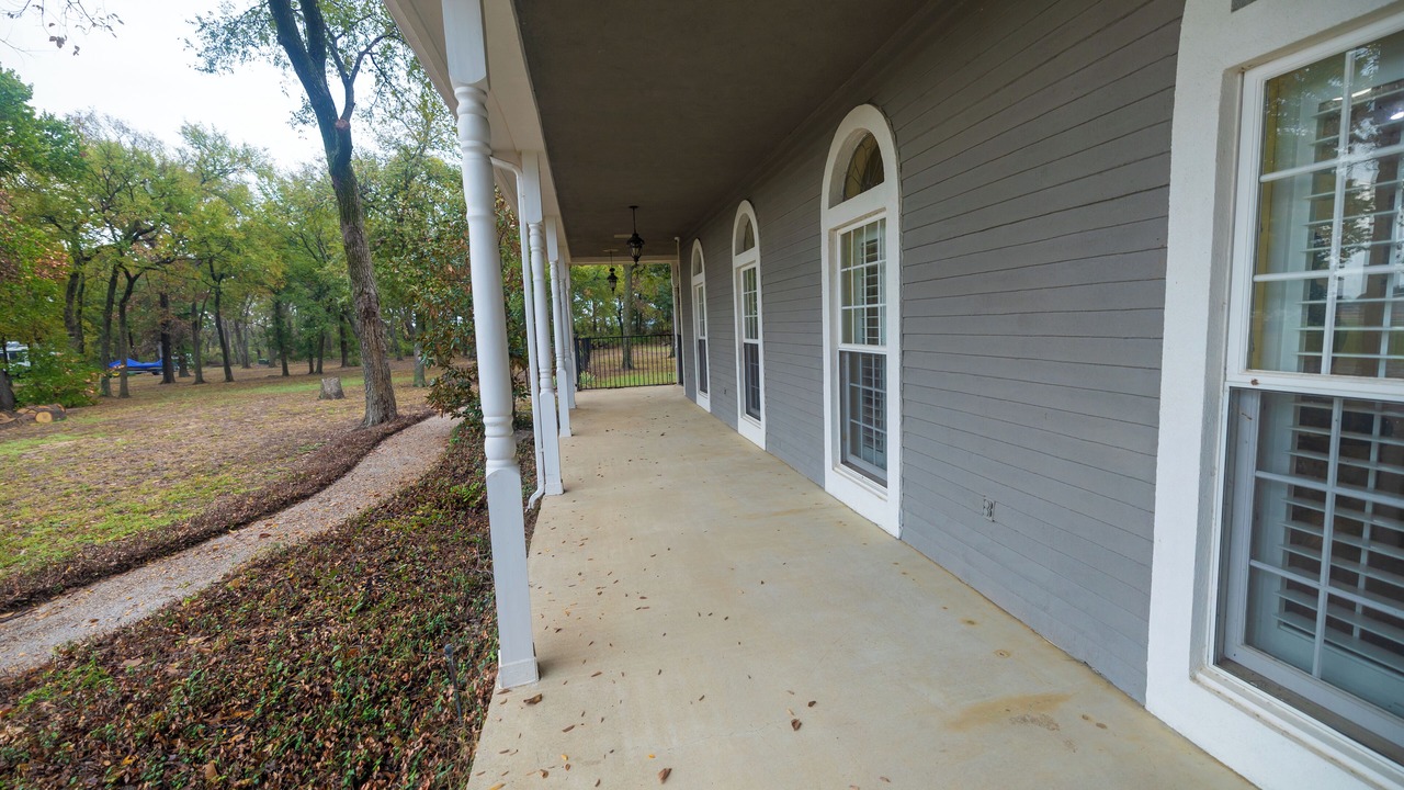 Photo of Outdoor in Aubrey