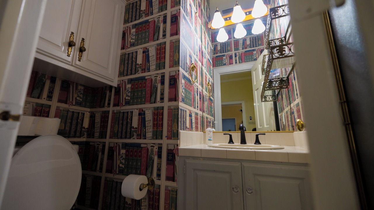 Photo of Bathroom in Aubrey