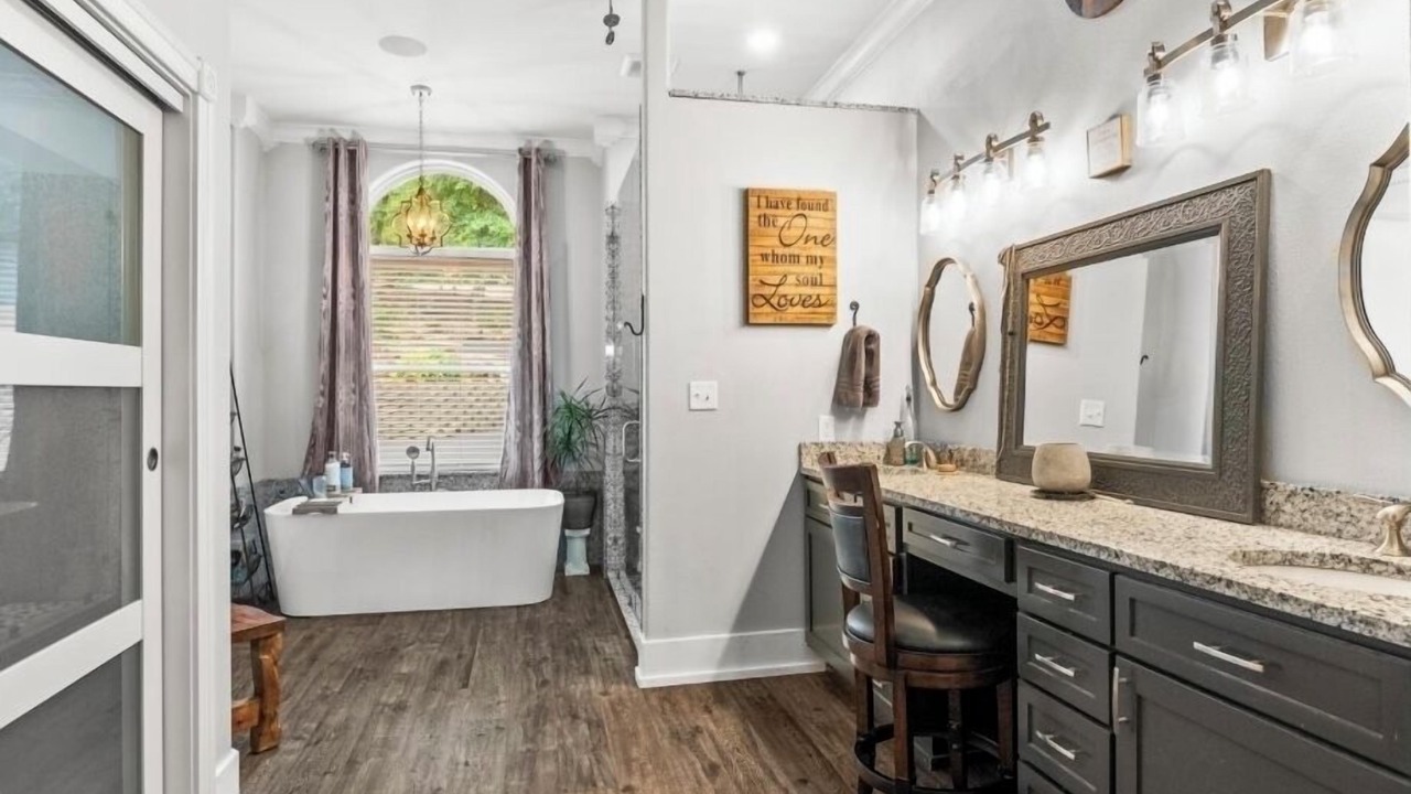 Photo of Bathroom in Quitman