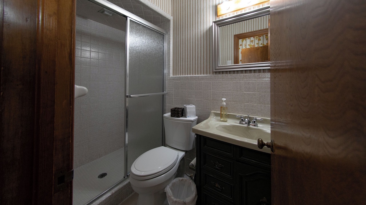Photo of Bathroom in Norman