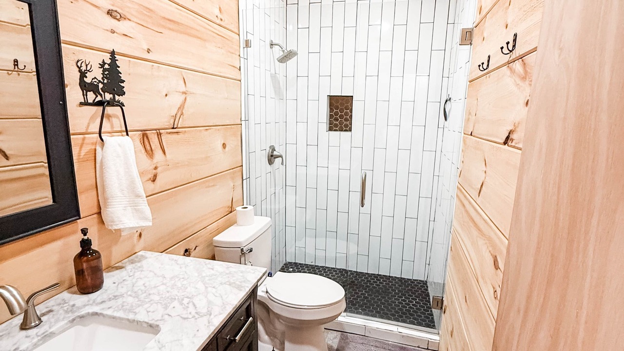 Photo of Bathroom in Joelton