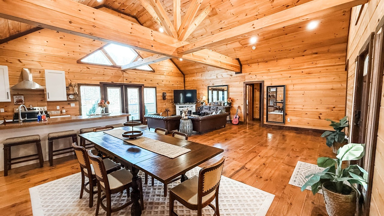 Photo of Livingroom in Joelton