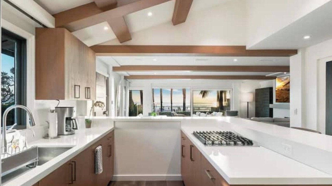 Photo of Kitchen in La Jolla Shores
