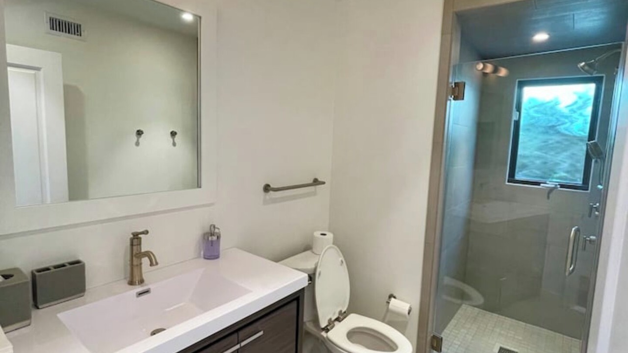 Photo of Bathroom in La Jolla Shores