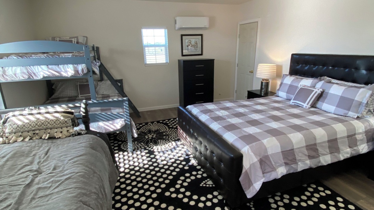 Photo of Bedroom in Ringgold