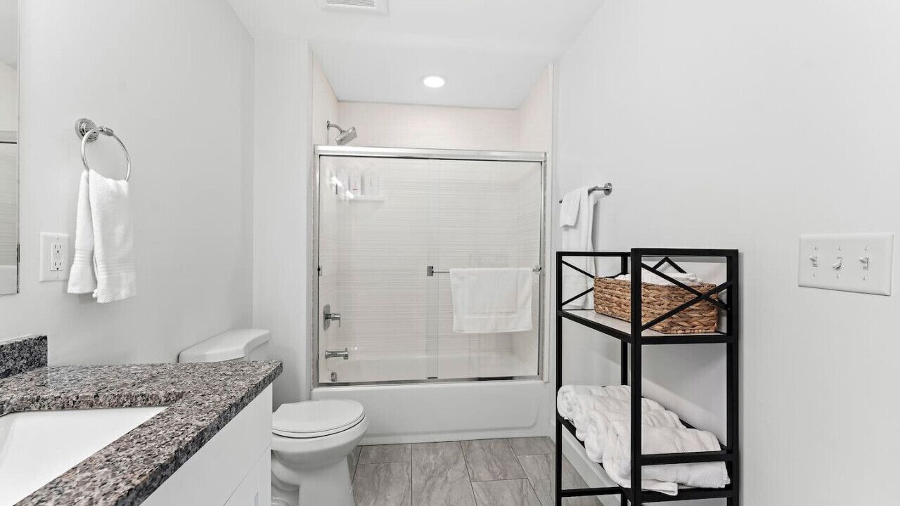 Photo of Bathroom in Wyandotte