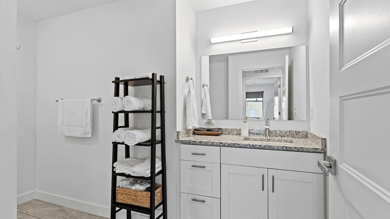 Photo of Bathroom in Wyandotte