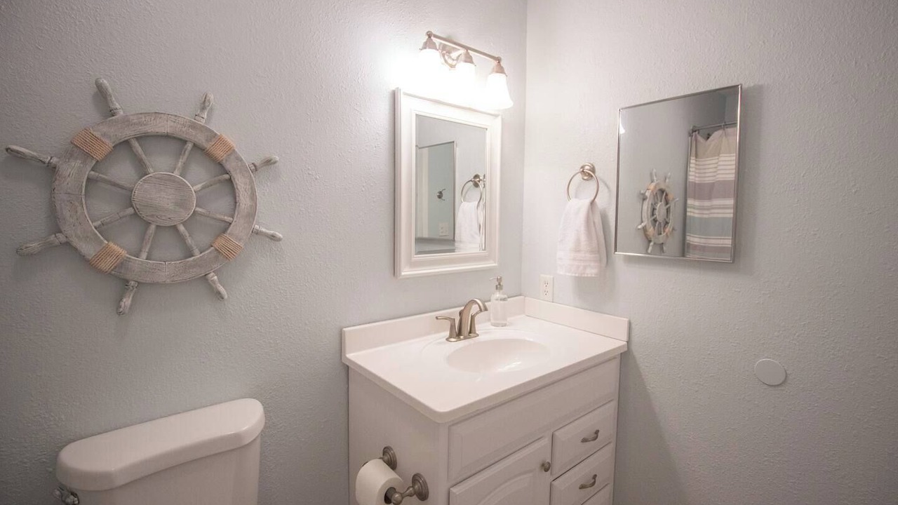 Photo of Bathroom in Scenic Gulf Drive