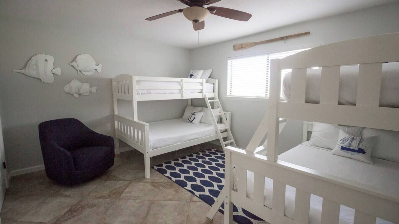 Photo of Bedroom in Scenic Gulf Drive
