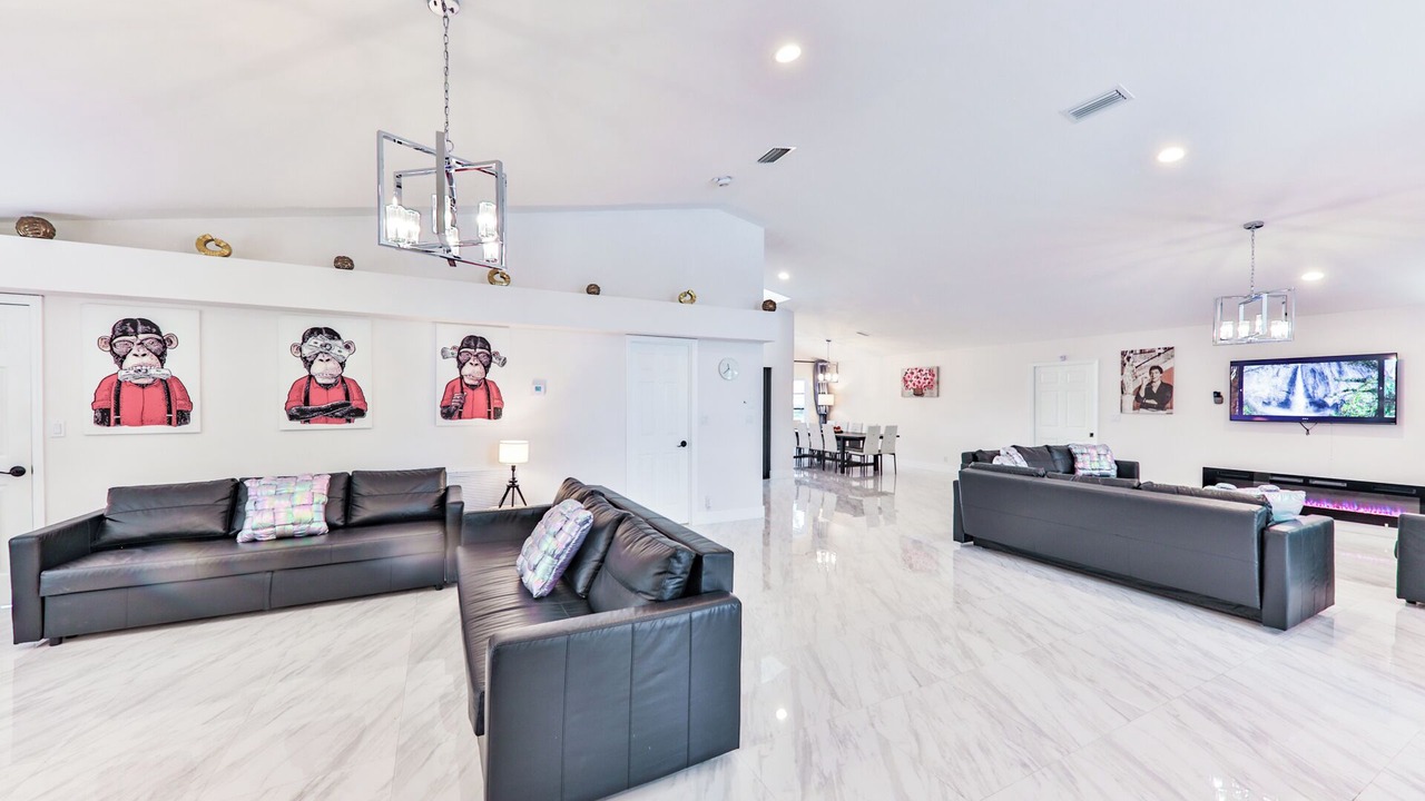 Photo of Livingroom in Davie