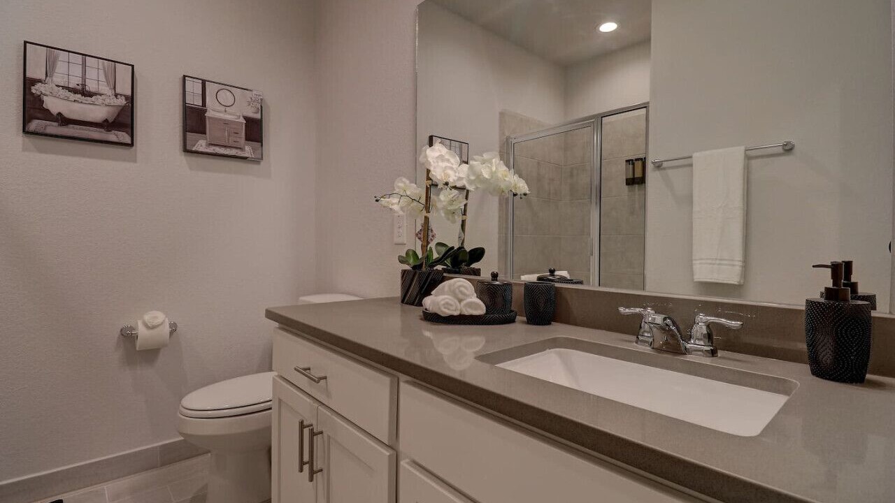Photo of Bathroom in Spring Branch West