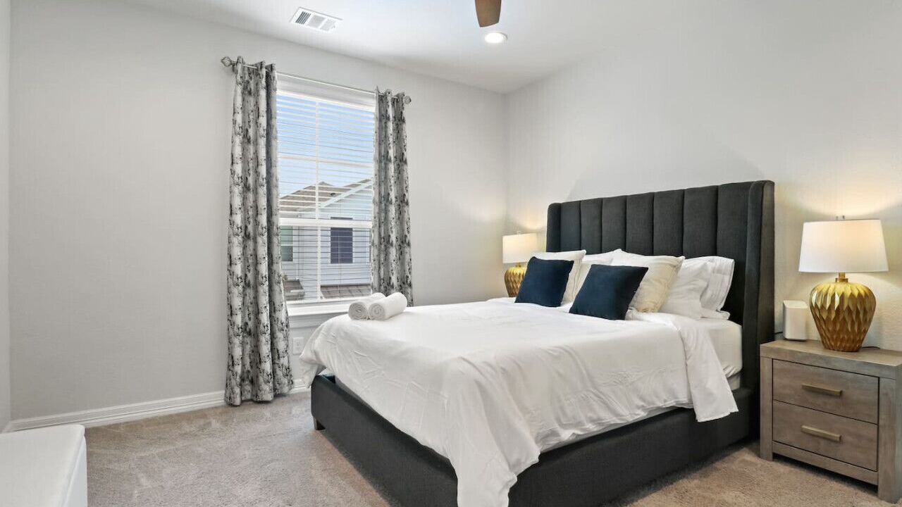 Photo of Bedroom in Spring Branch West
