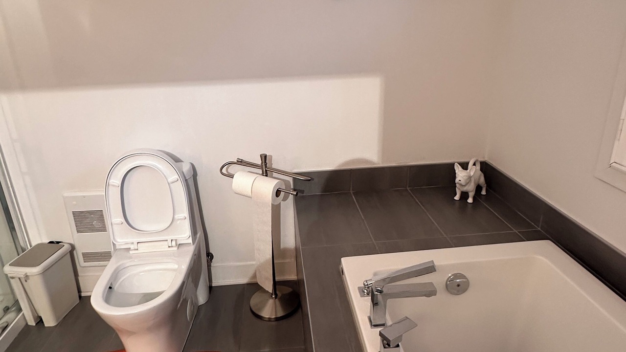 Photo of Bathroom in Mirabel