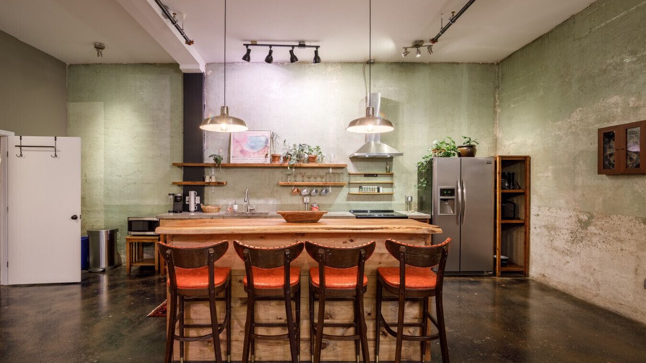 Photo of Kitchen in Central Business District