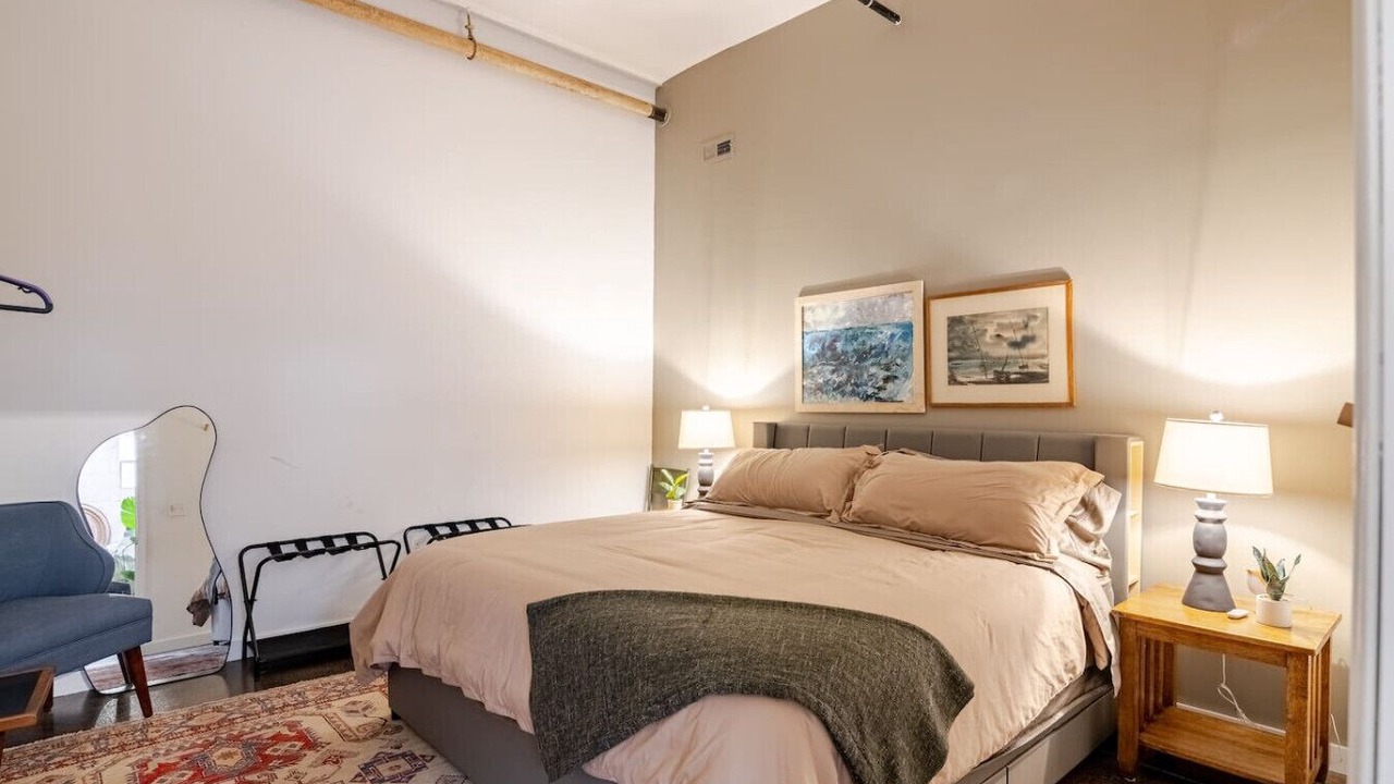 Photo of Bedroom in Central Business District