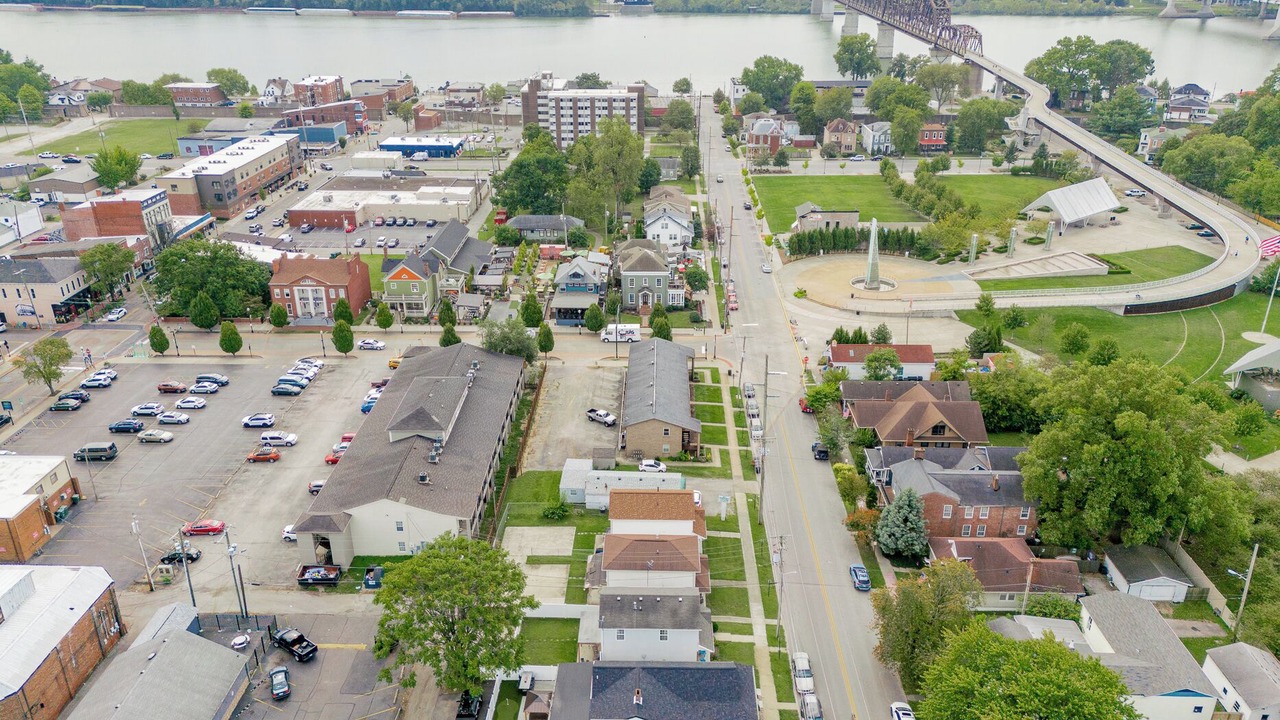 Photo of Outdoor in Jeffersonville