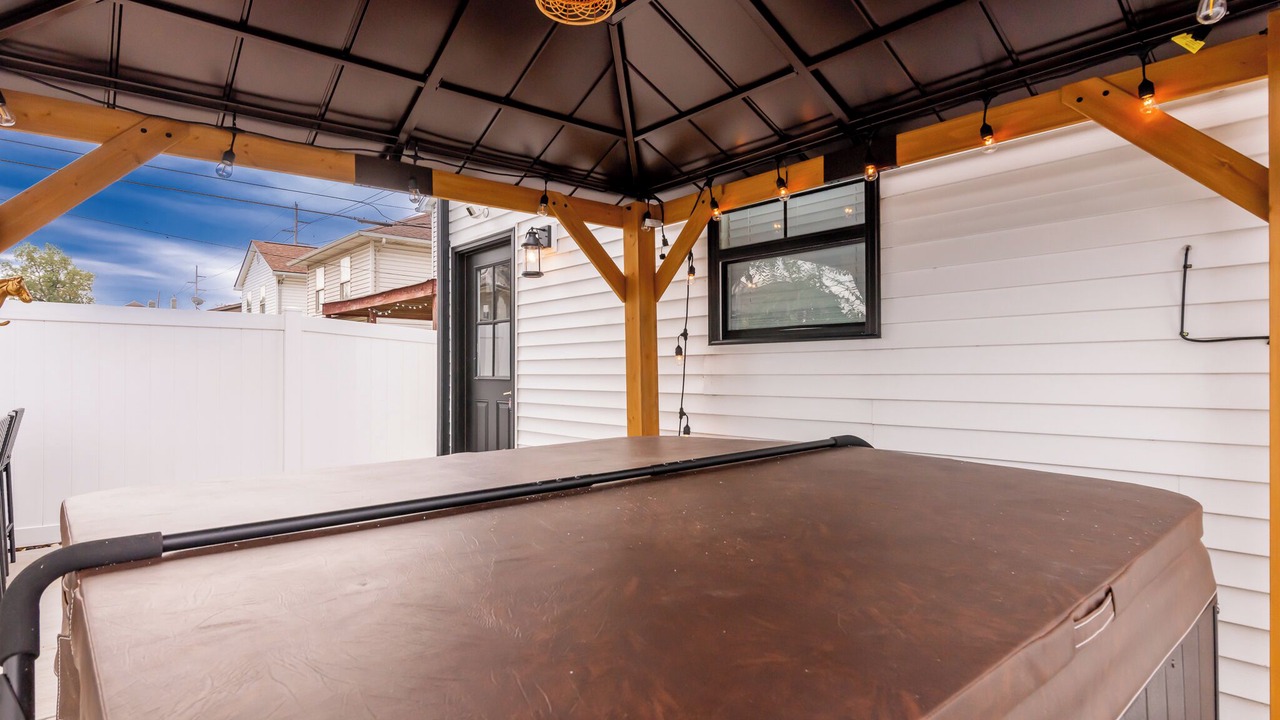 Photo of Patio Balcony in Jeffersonville