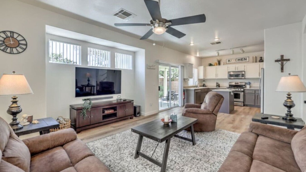 Photo of Livingroom in North Las Vegas