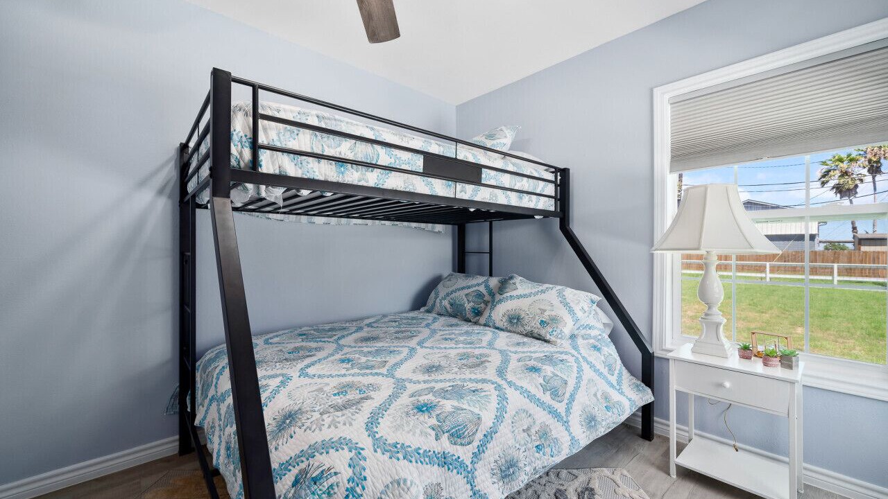 Photo of Bedroom in Aransas Pass