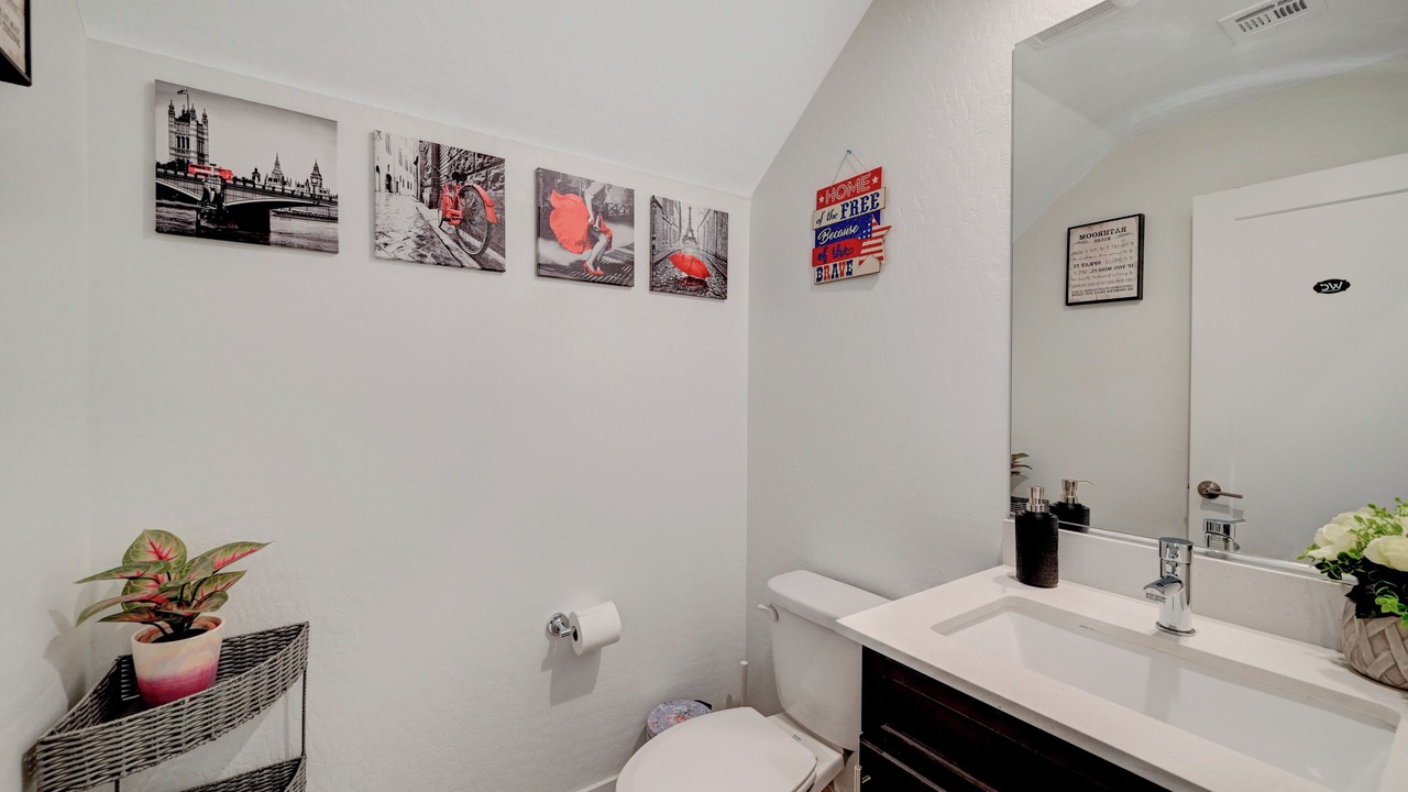 Photo of Bathroom in Rhodes Ranch