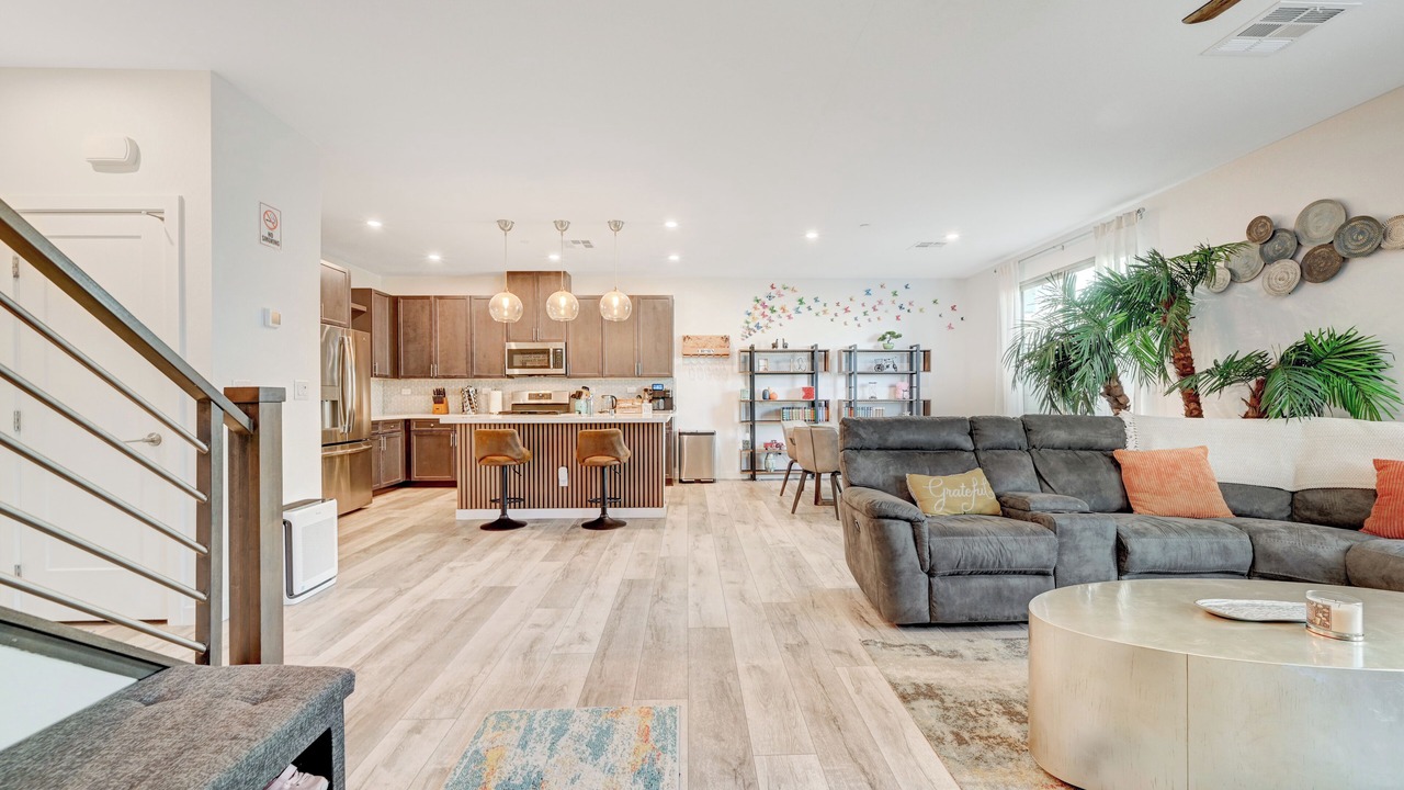 Photo of Livingroom in Rhodes Ranch