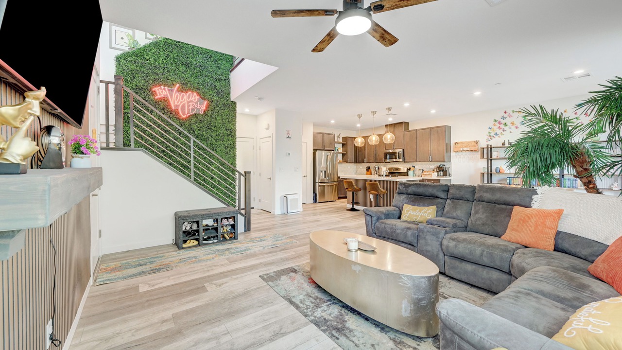 Photo of Livingroom in Rhodes Ranch