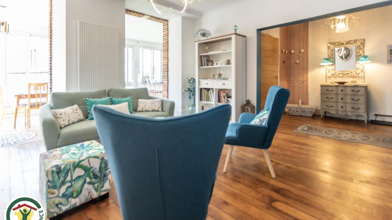 Photo of Others in Epernay