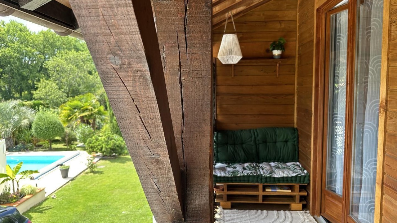 Photo of Patio Balcony in Benquet