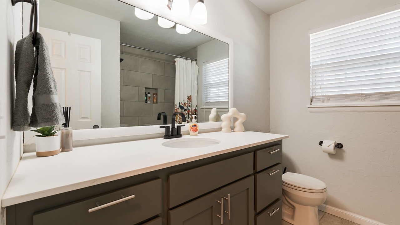 Photo of Bathroom in Central Oklahoma City