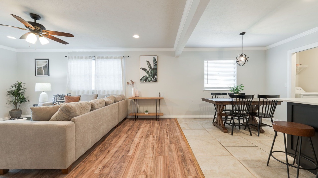 Photo of Livingroom in Central Oklahoma City