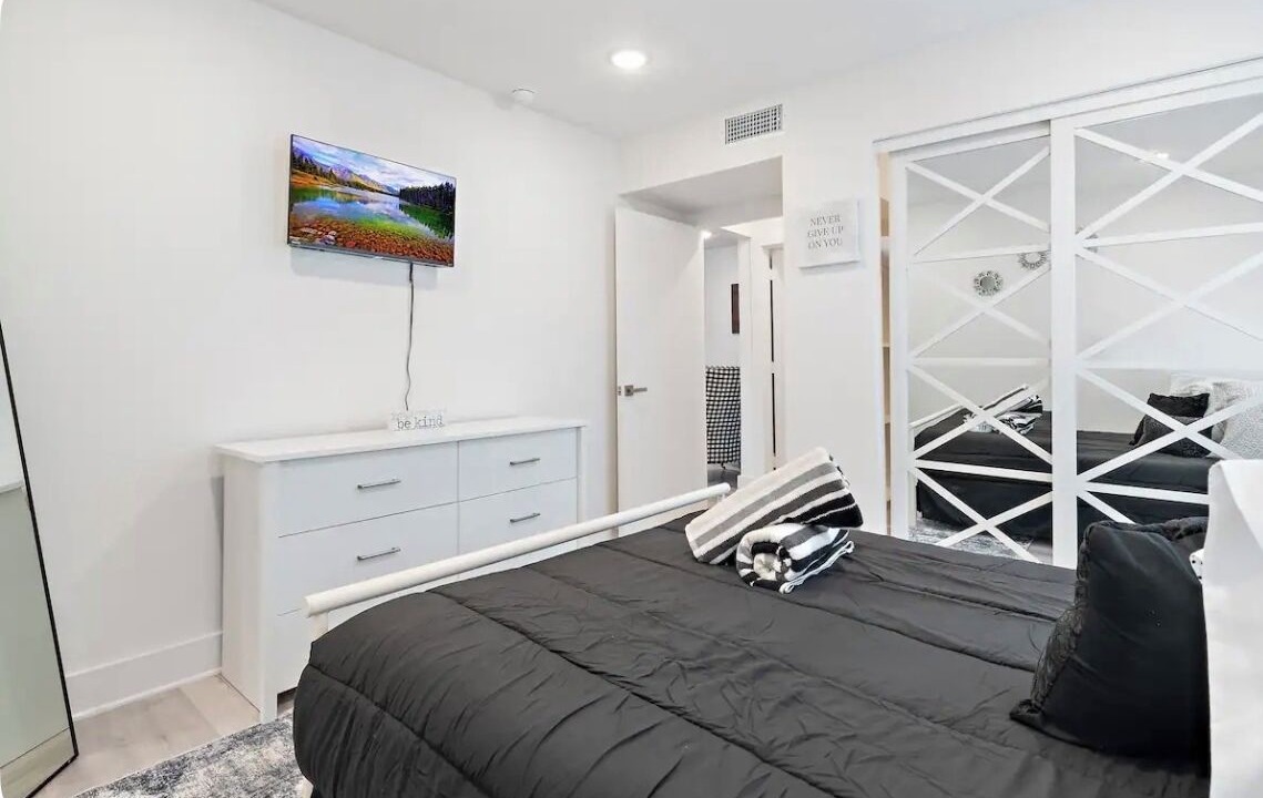 Photo of Bedroom in Peak's Suburban Addition
