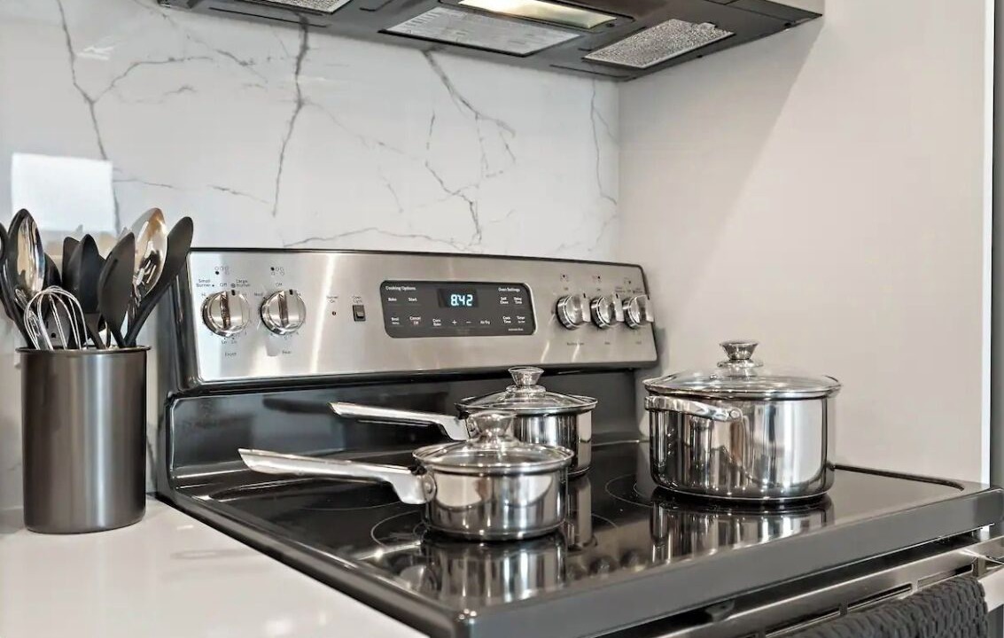 Photo of Kitchen in Peak's Suburban Addition