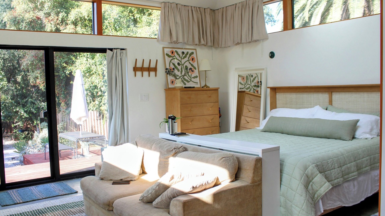 Photo of Bedroom in Eagle Rock