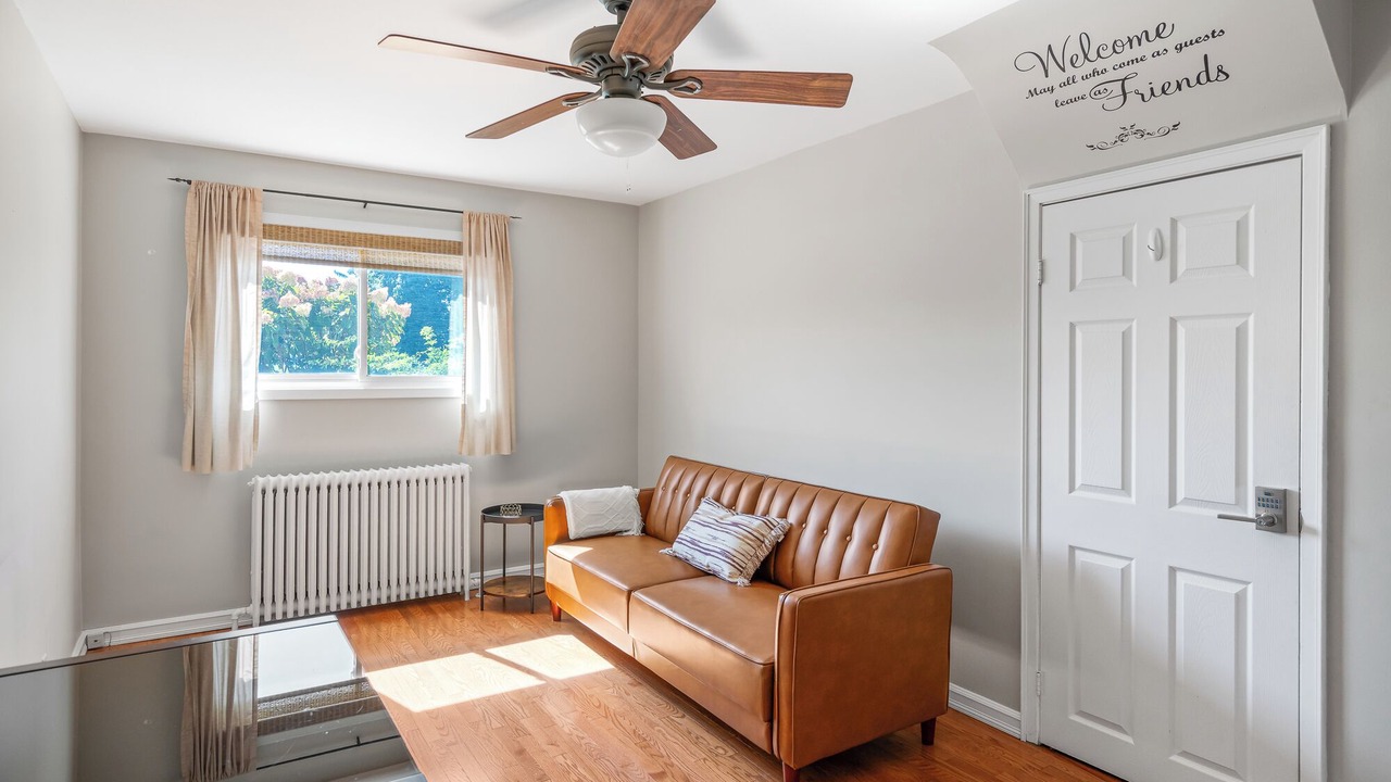 Photo of Livingroom in Virgil
