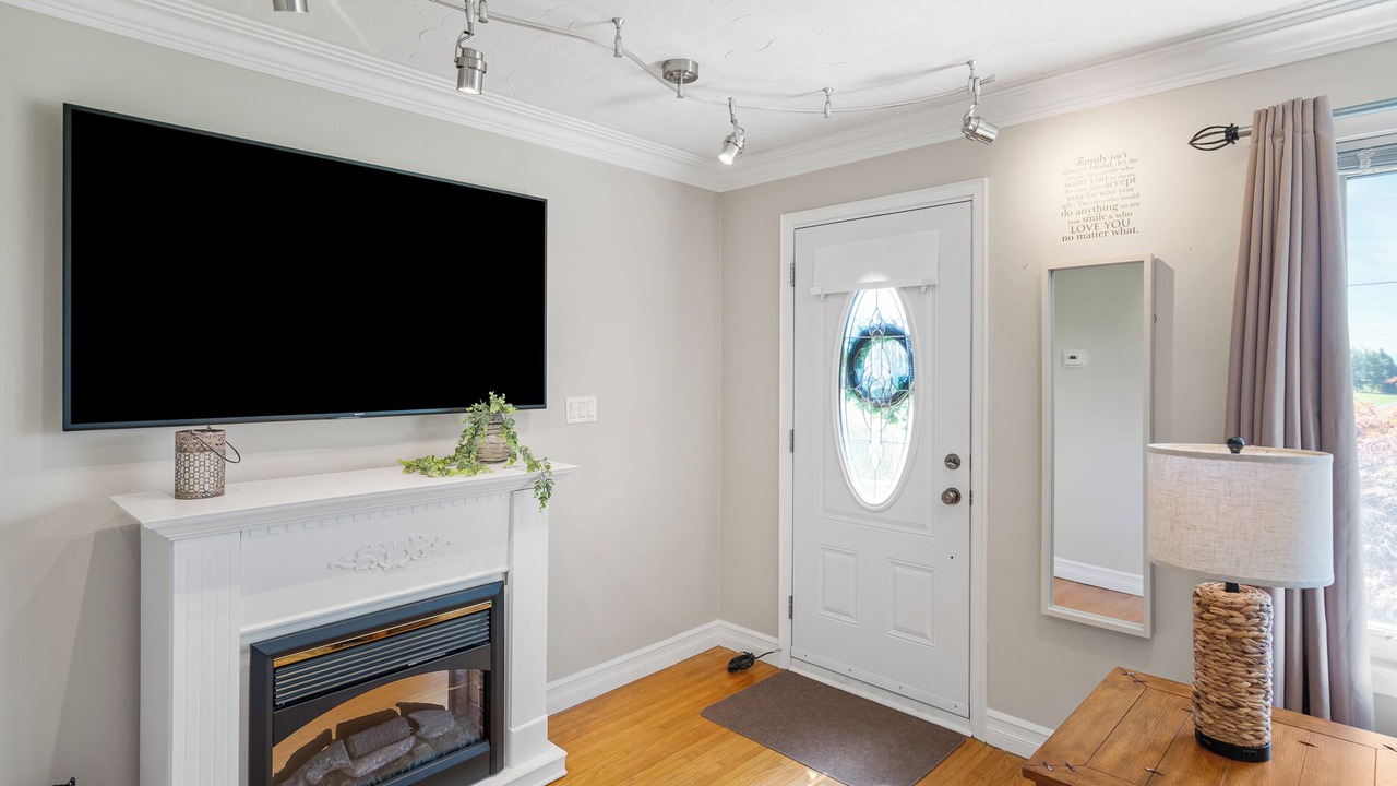 Photo of Livingroom in Virgil