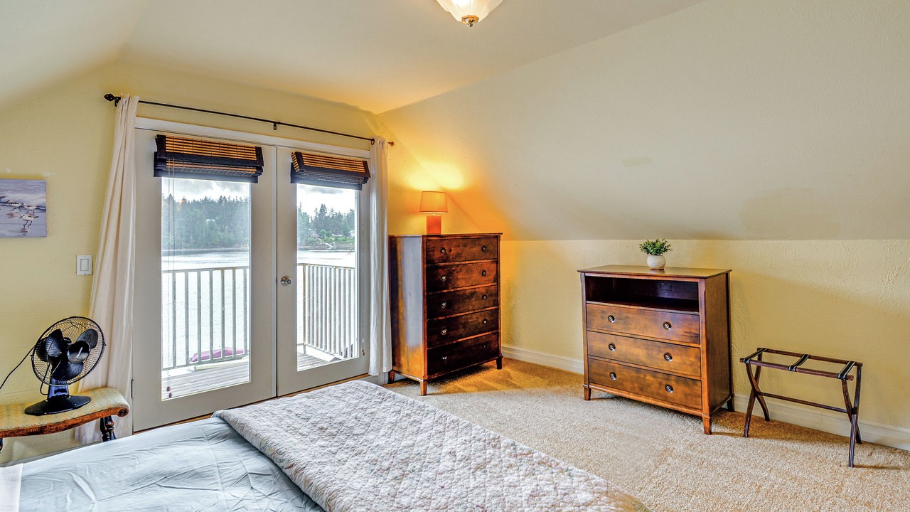 Photo of Bedroom in Vaughn