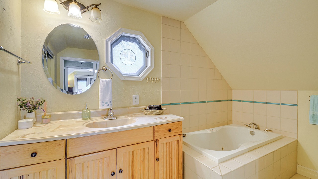 Photo of Bathroom in Vaughn