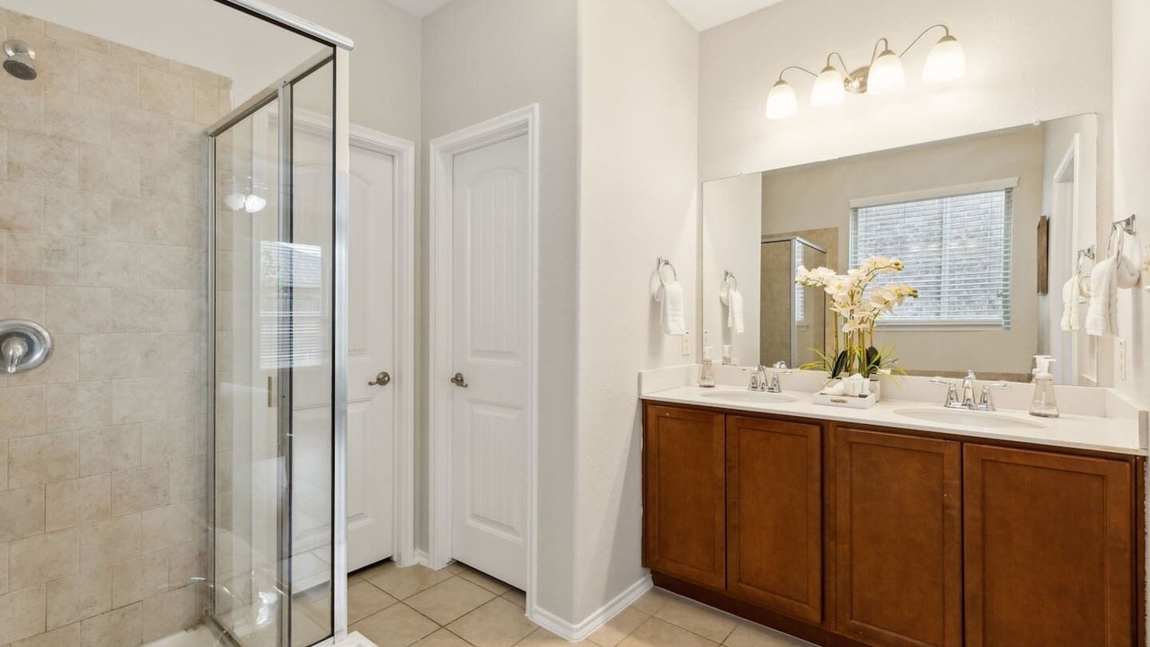 Photo of Bathroom in Melissa