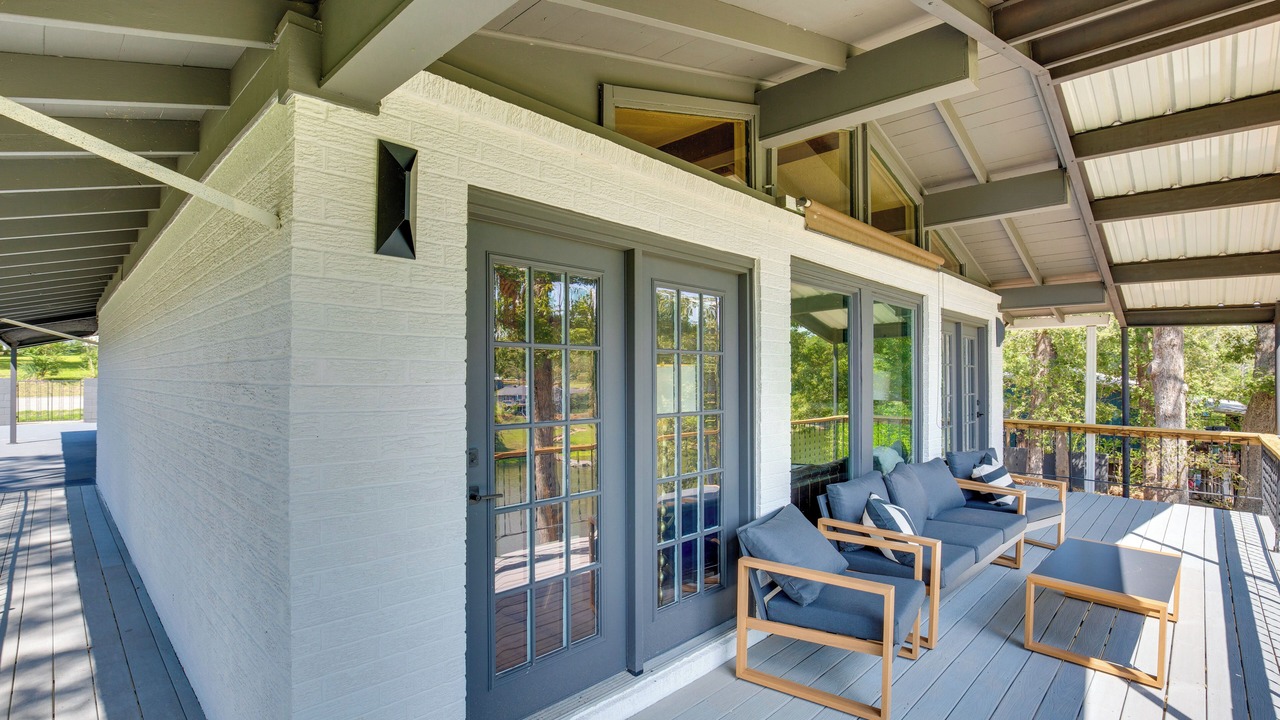 Photo of Patio Balcony in Jefferson