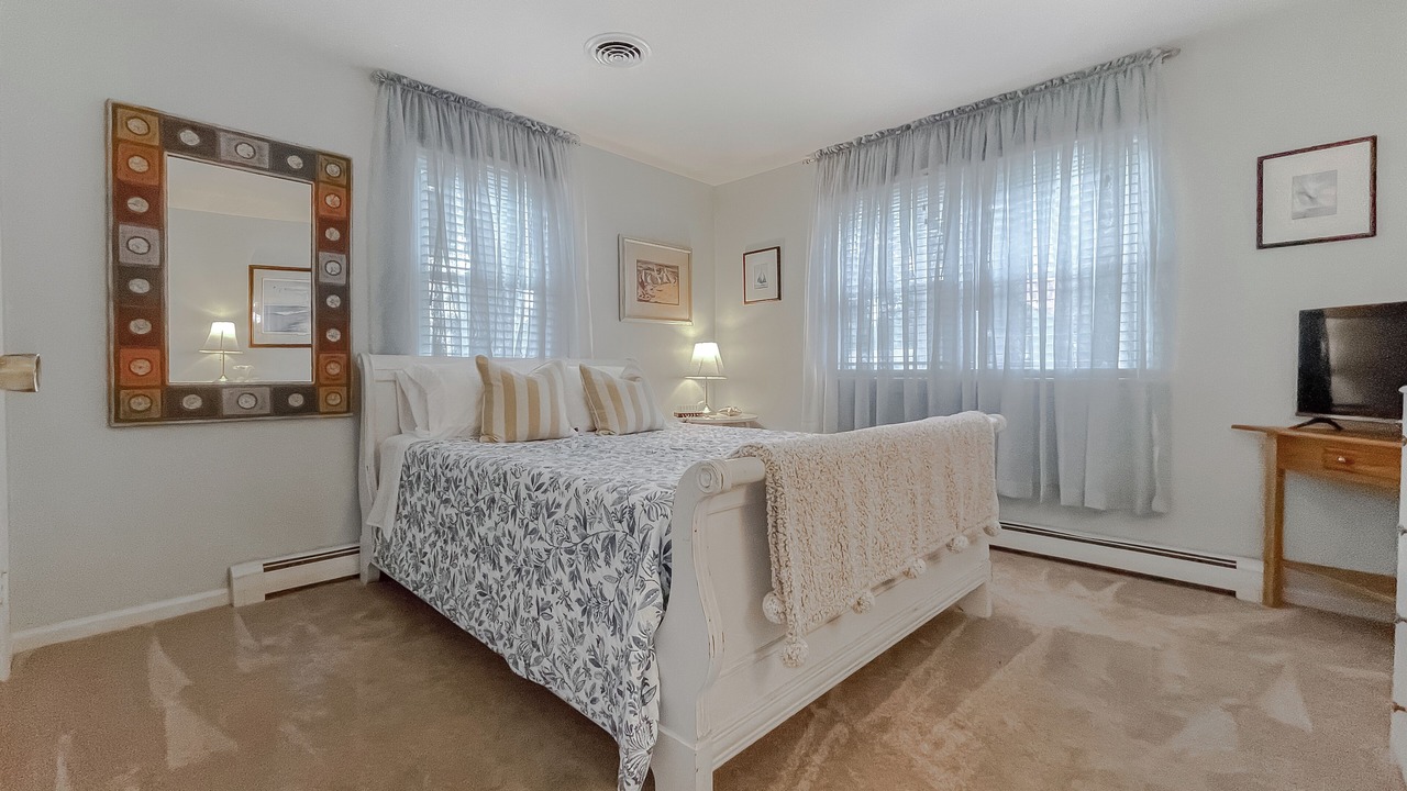 Photo of Bedroom in Lusby