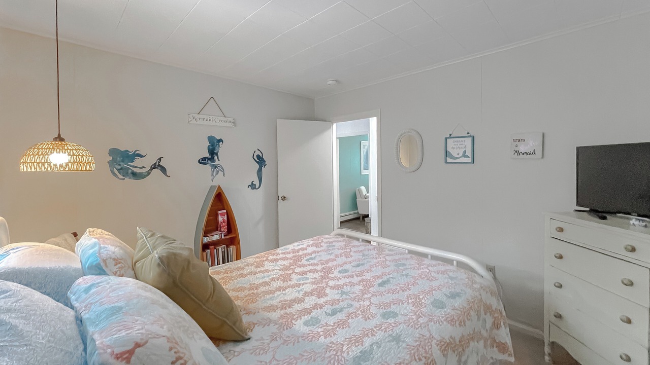 Photo of Bedroom in Lusby