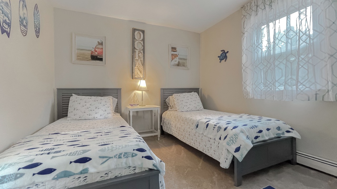 Photo of Bedroom in Lusby