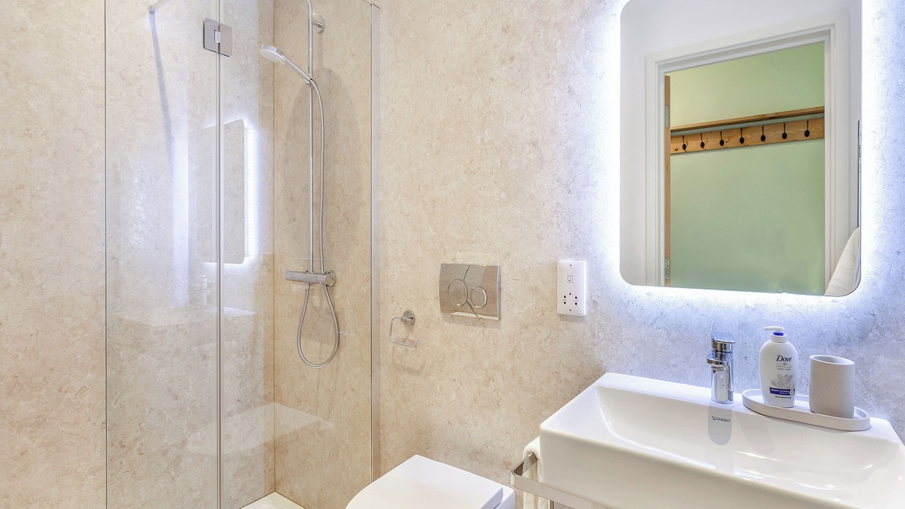 Photo of Bathroom in Twywell