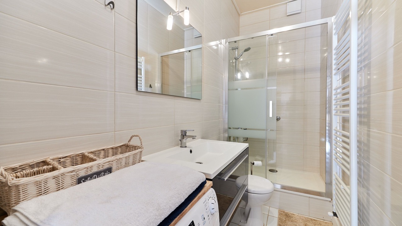 Photo of Bathroom in Villers-sur-Mer