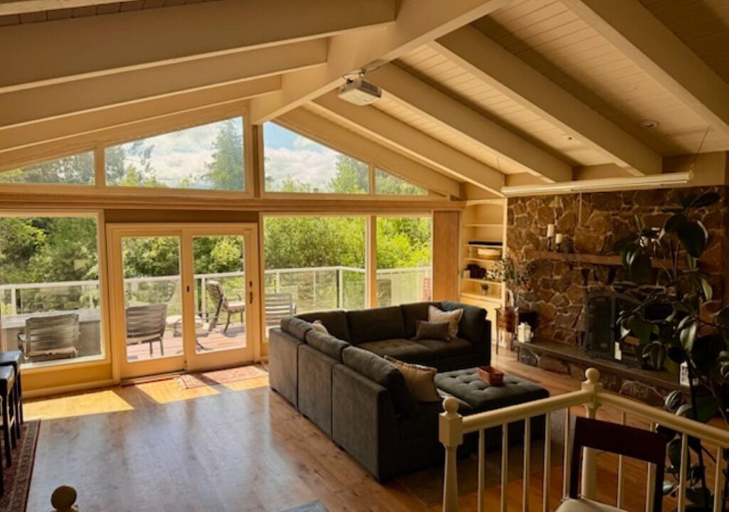 Photo of Livingroom in Tacoma