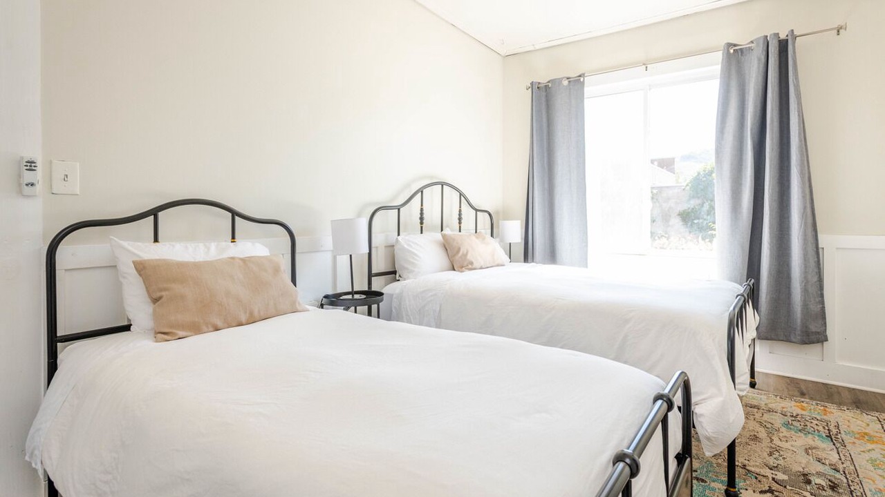 Photo of Bedroom in Los Alamos